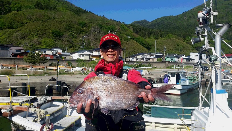 5月18日男鹿市加茂沖磯釣果2