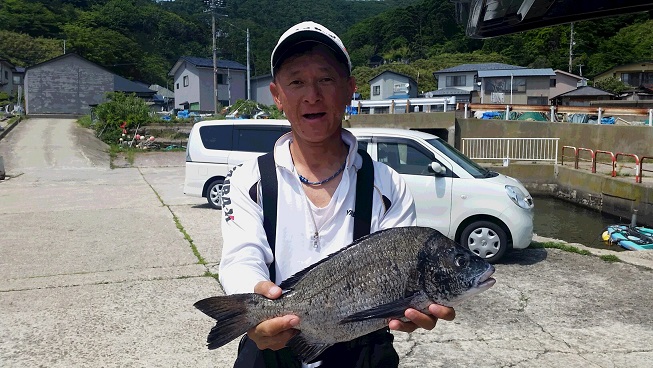 6月19日男鹿市加茂沖磯釣果1